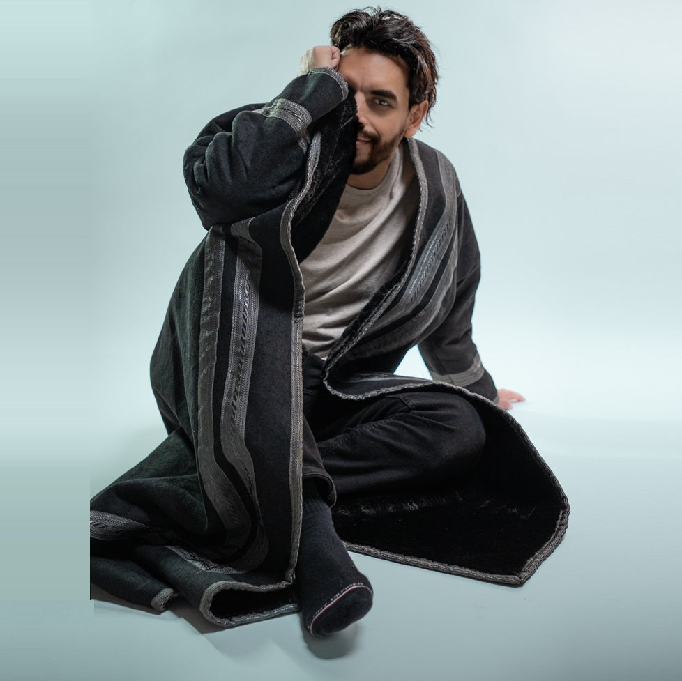 The Classic Farwa (Black) — Wearable Blanket