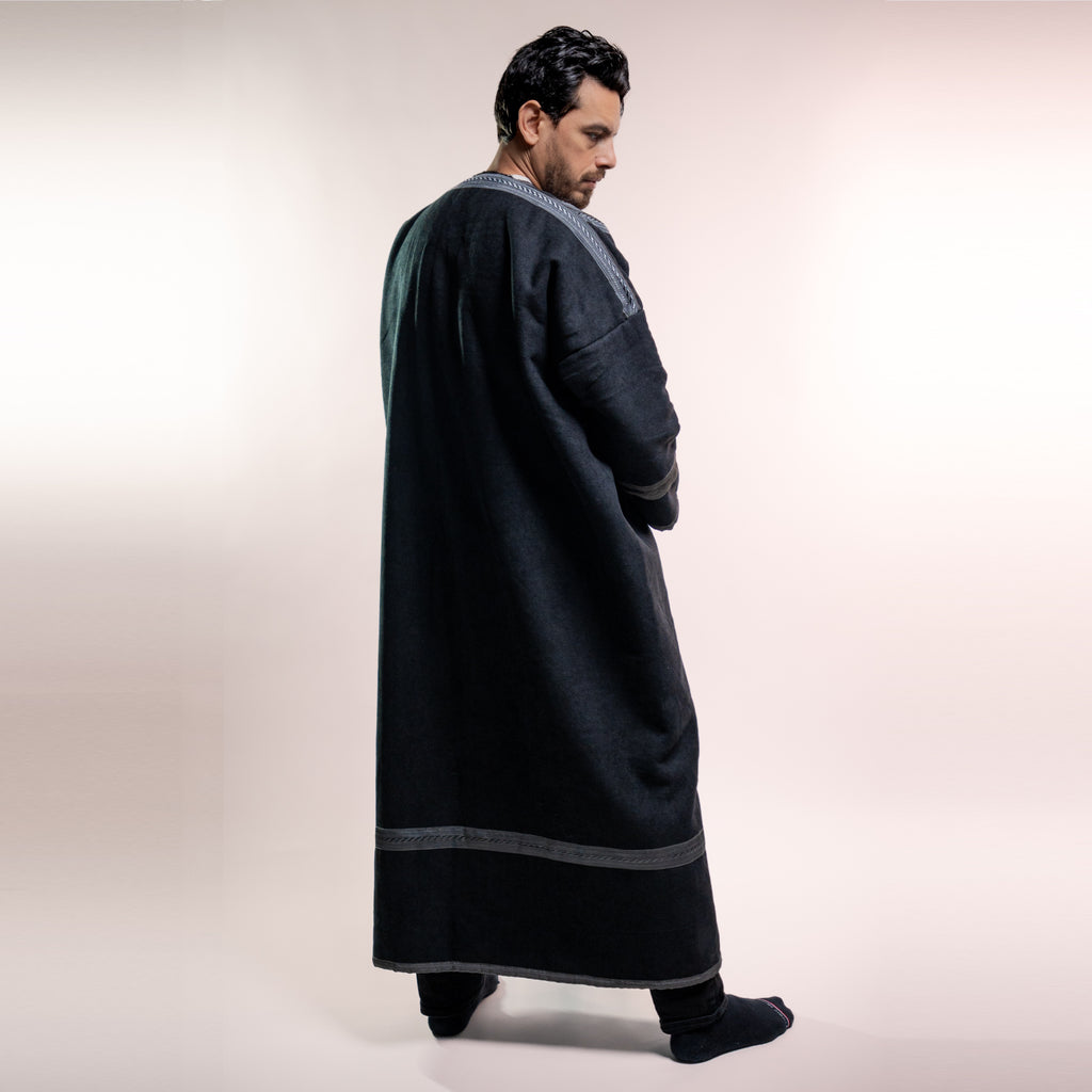 The Classic Farwa (Black) — Wearable Blanket