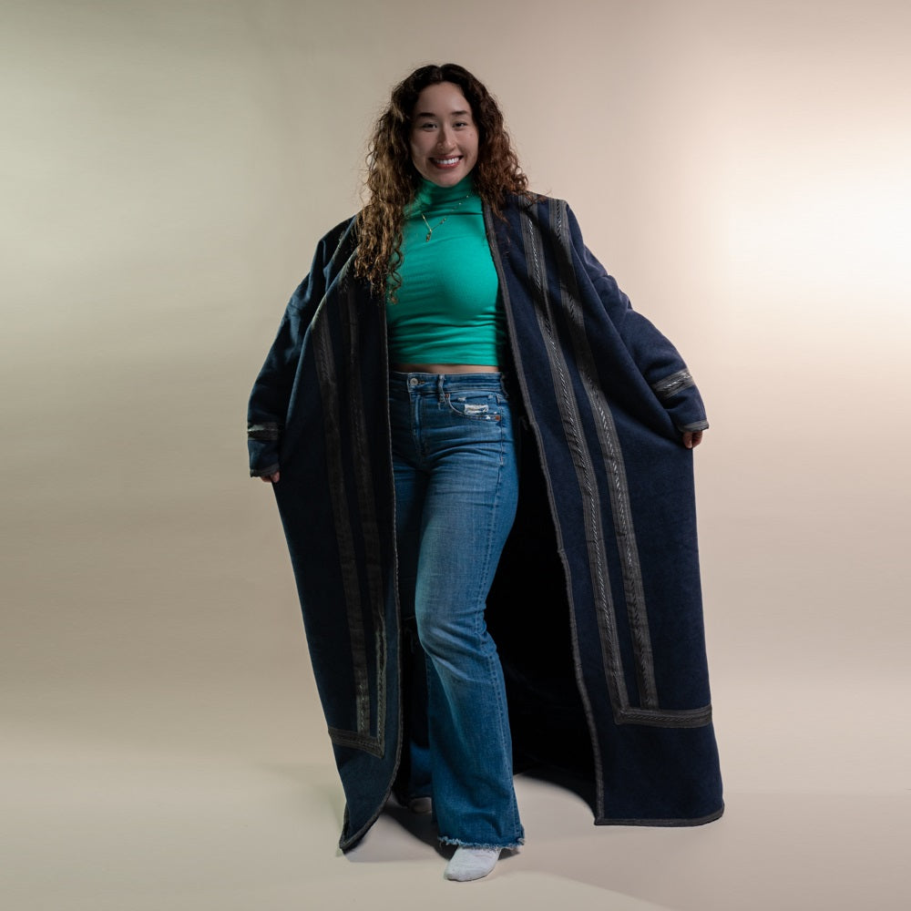 The Classic Farwa (Midnight Blue) — Wearable Blanket