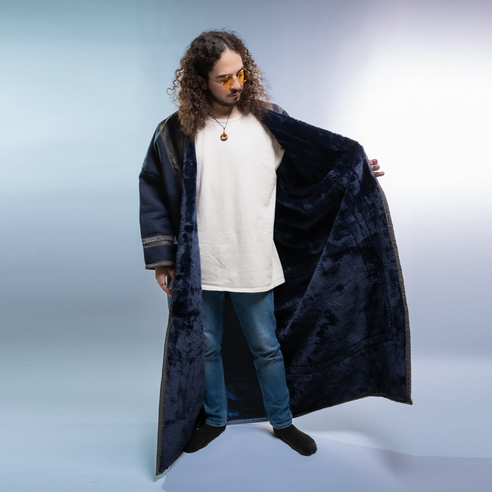 The Classic Farwa (Midnight Blue) — Wearable Blanket
