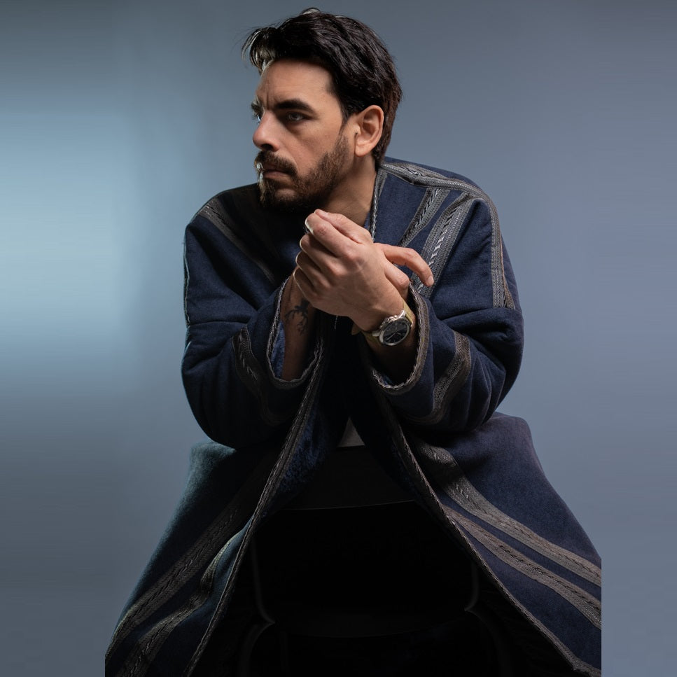 The Classic Farwa (Midnight Blue) — Wearable Blanket