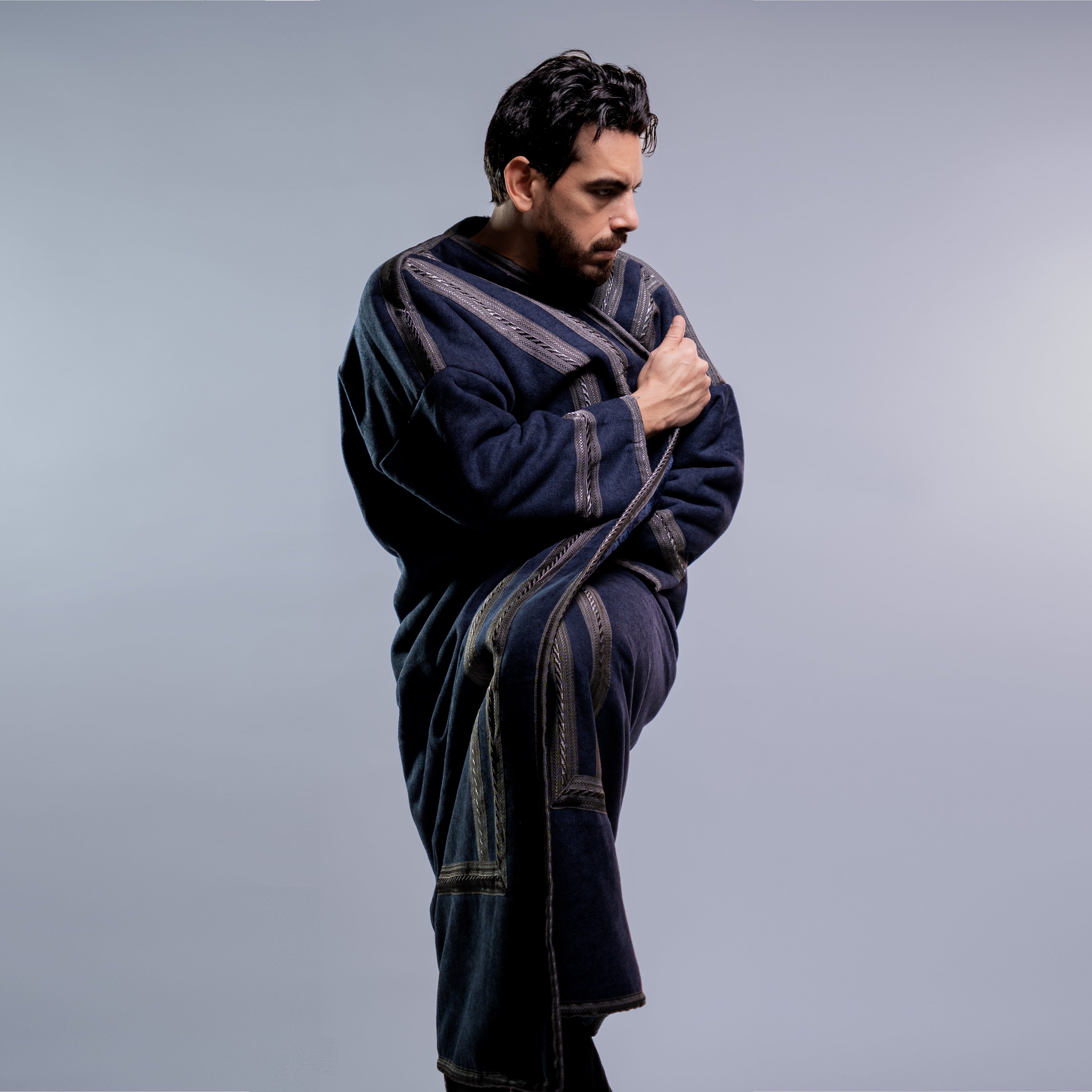 The Classic Farwa (Midnight Blue) — Wearable Blanket